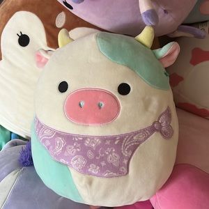 Squishmallow Cow